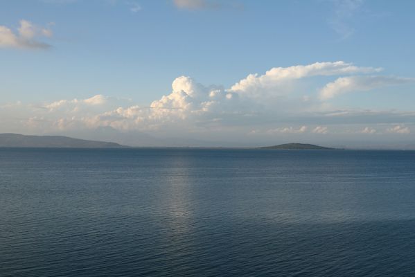 Amvrakijský záliv
Pohled od Agii Apostoli k severu přes vody Amvrakijského zálivu.
Schlüsselwörter: Preveza Amvrakijský záliv