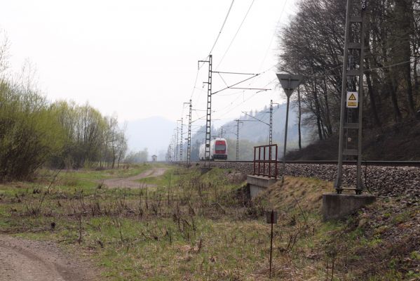 Kysucký Lieskovec, 13.4.2019
Železniční trať ke Kysuckému Novému Mestu.
Klíčová slova: Kysucký Lieskovec
